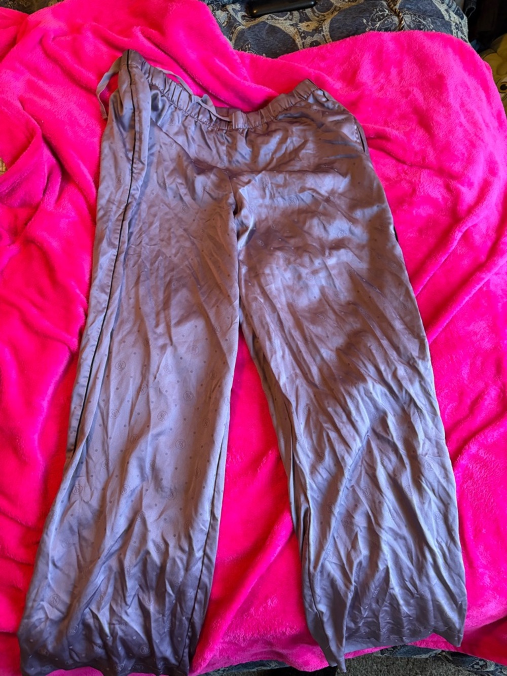 Women's Silky Purple pajamas - Picture 10 of 10